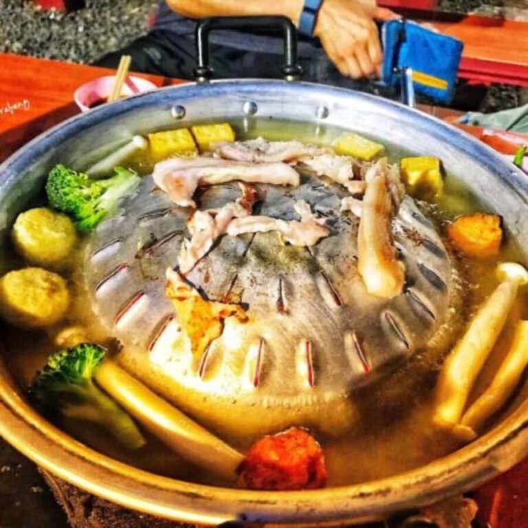 ルアンパバーンの「リバーサイド・バーベキュー」はメコン川沿いでバーベキュー(シンダート)が楽しめるおすすめレストラン！ アジアをひとりで旅