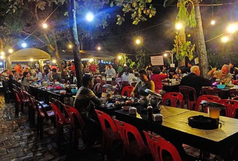 ルアンパバーンの「リバーサイド・バーベキュー」はメコン川沿いでバーベキュー(シンダート)が楽しめるおすすめレストラン！ アジアをひとりで旅